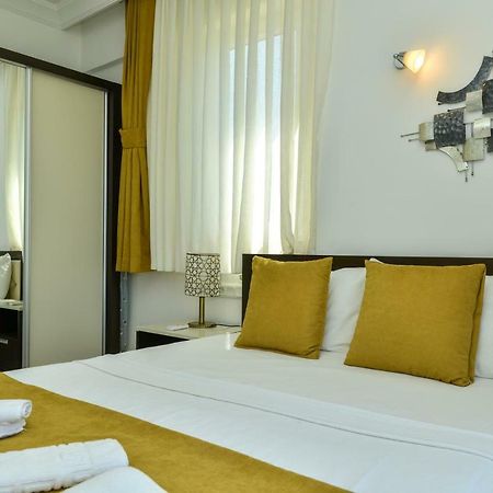 Saros Apartments Calis Beach Фетхие Экстерьер фото