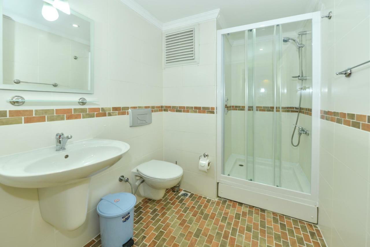 Saros Apartments Calis Beach Фетхие Экстерьер фото